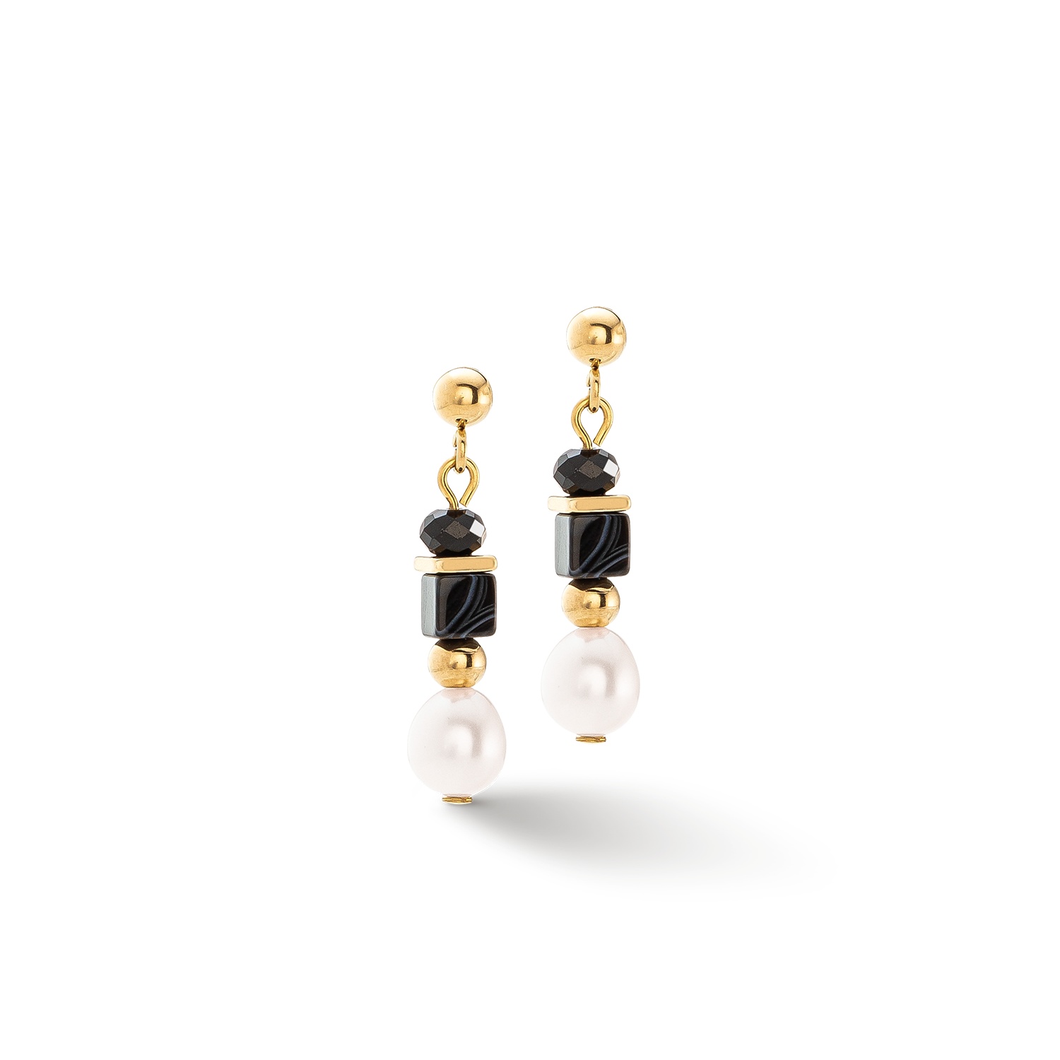 Pearls & Onyx earrings gold